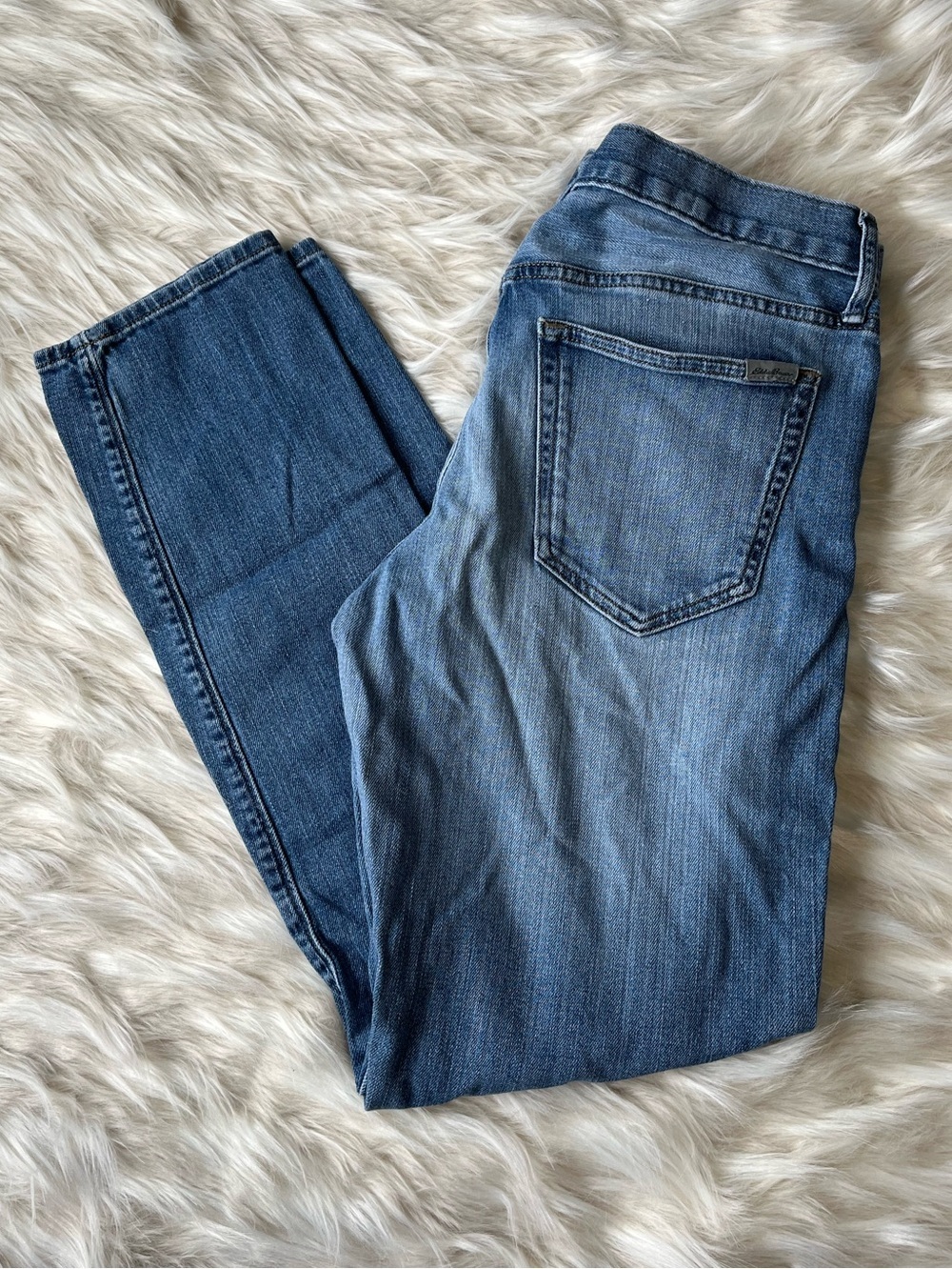 Eddie Bauer Jeans Women's 32x29 Mid Rise Boyfriend Light Wash